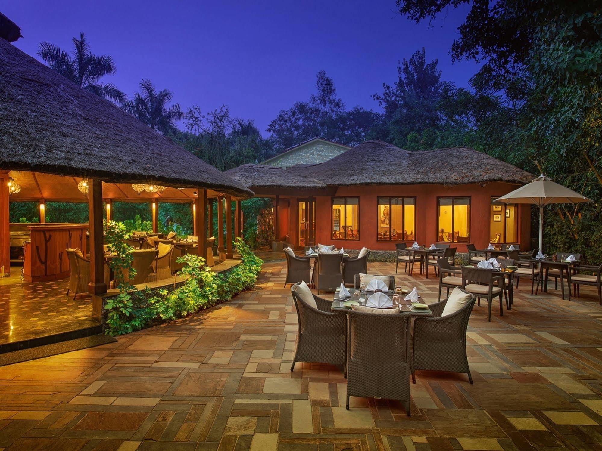 Taj Corbett Resort And Spa Uttarakhand Rāmnagar Buitenkant foto